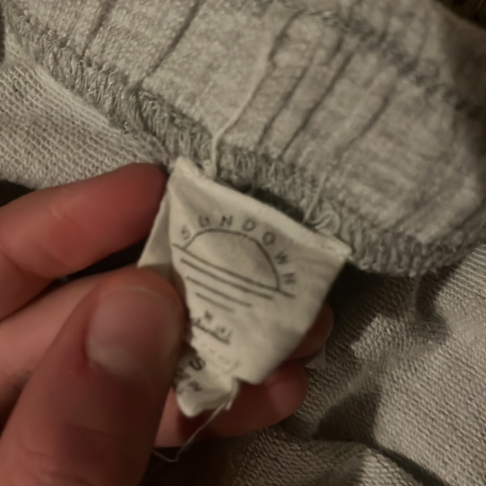 Grey sweatpants - Picture 2 of 5